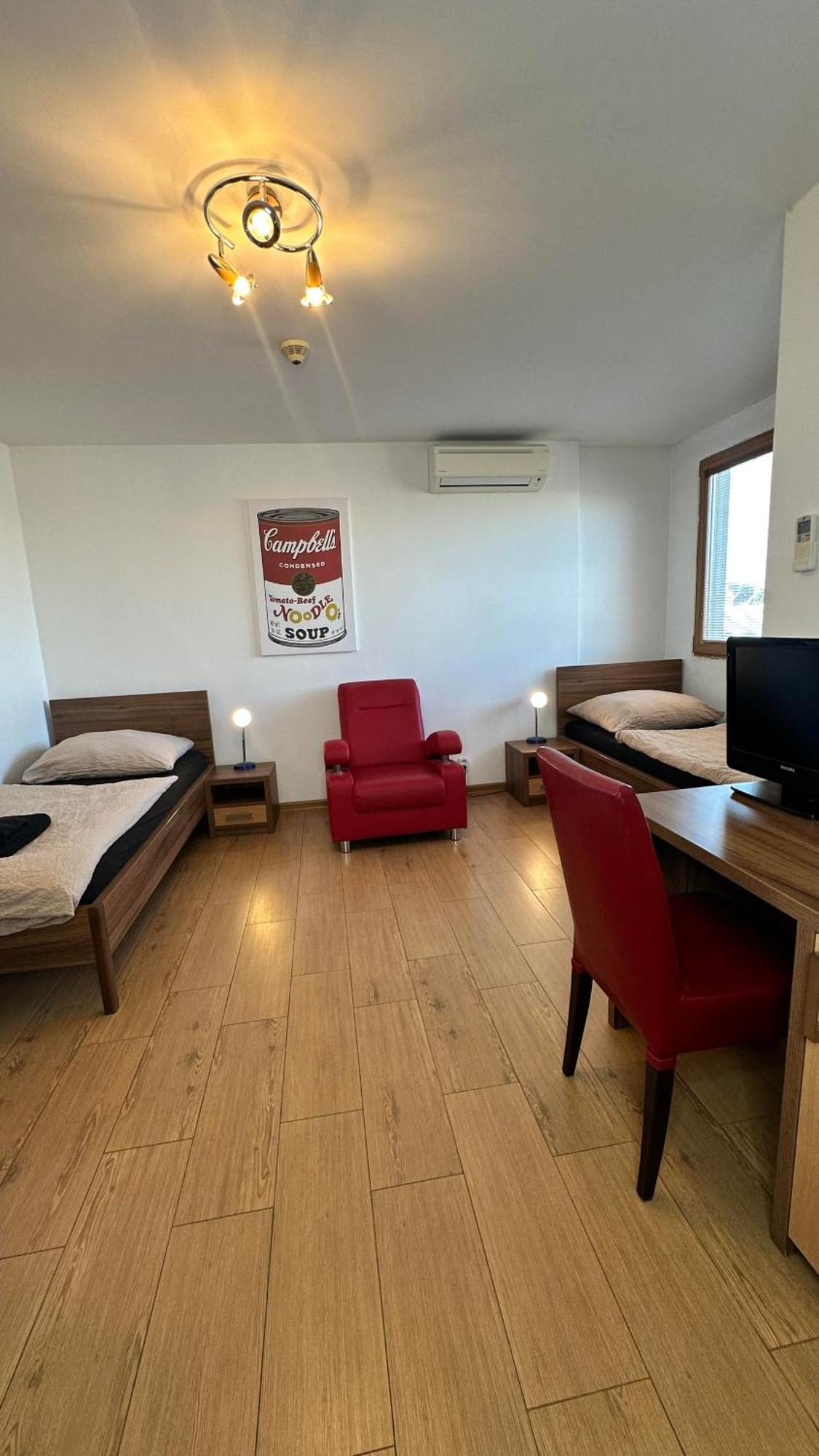 Muza Hotel 3*