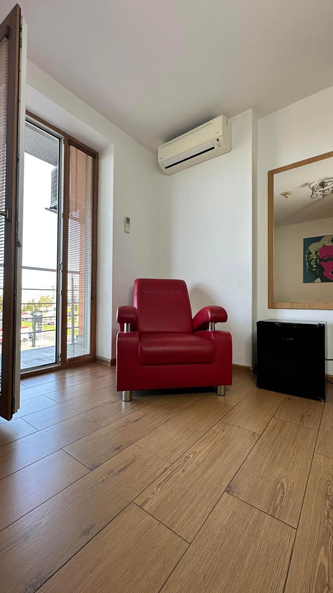 Muza Hotel 3*